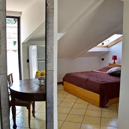 Apartment Blumind
